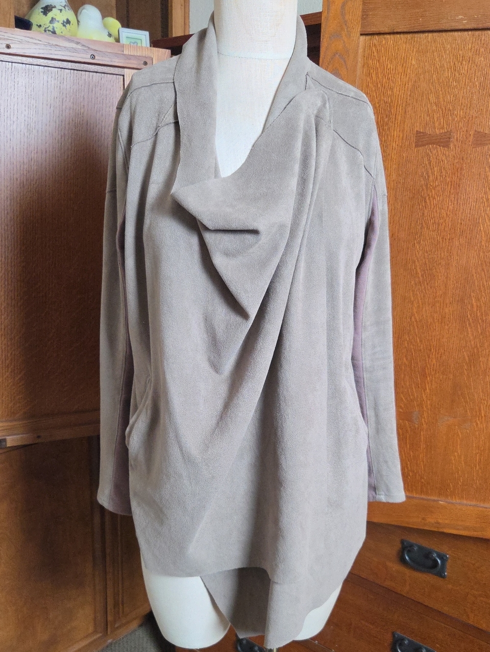 [BLANKNYC] Cloud Nine Faux Suede Draped Waterfall Jacket Mushroom Taupe Small